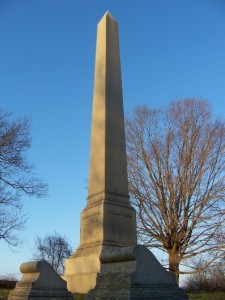 Photo of Storrs Monument